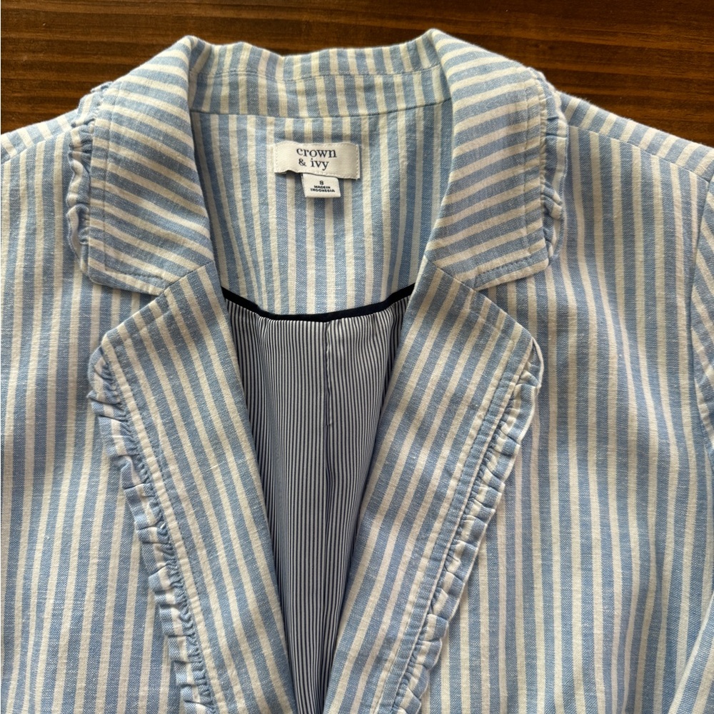 Striped blazer - Picture 2 of 3